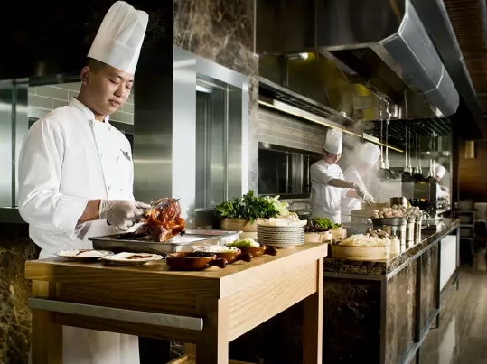 荔枝木香烤北京填鴨