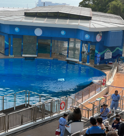 內地女大呻去海洋公園「中伏」。(小紅書)