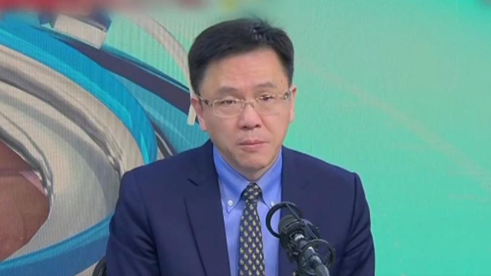 孫東指ChatGPT反映AI踏入新水準,提示政府要追上世界潮流。(電視截圖)