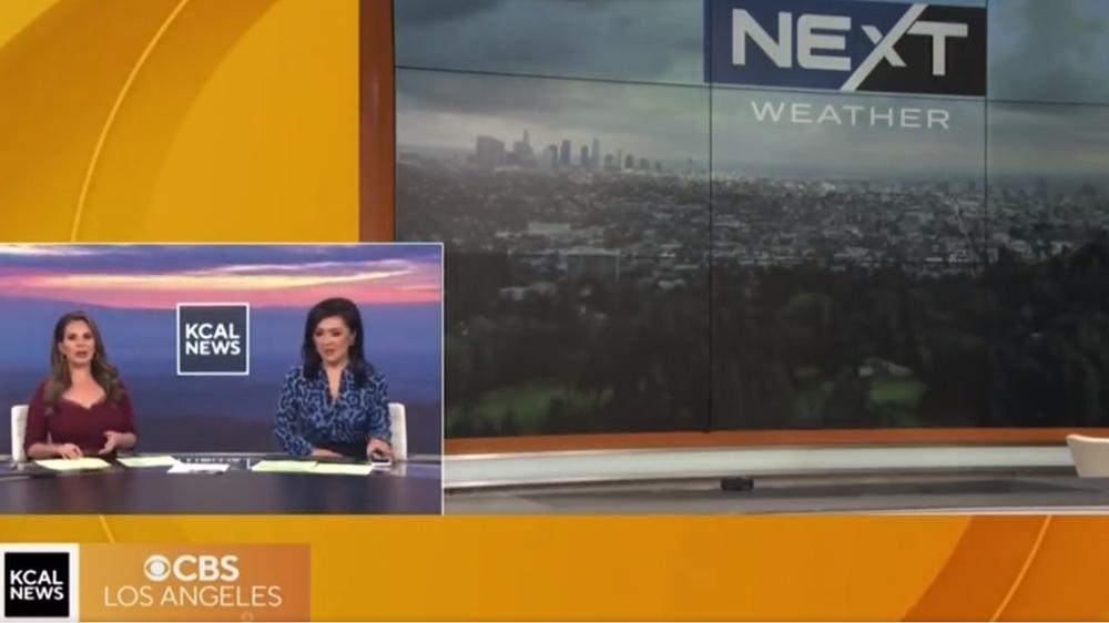 主播Nichelle Medina接著冷靜說:「現在要先去廣告」。(Twitter)