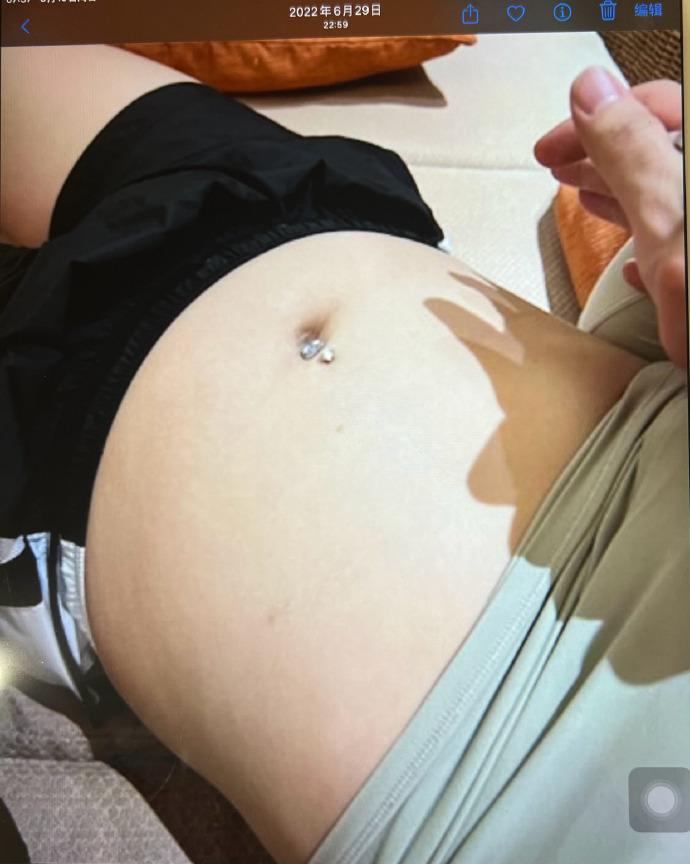 中國女籃李夢被爆做情婦與前領隊裸聊,正宮貼圖爆料大反擊(微博圖片)