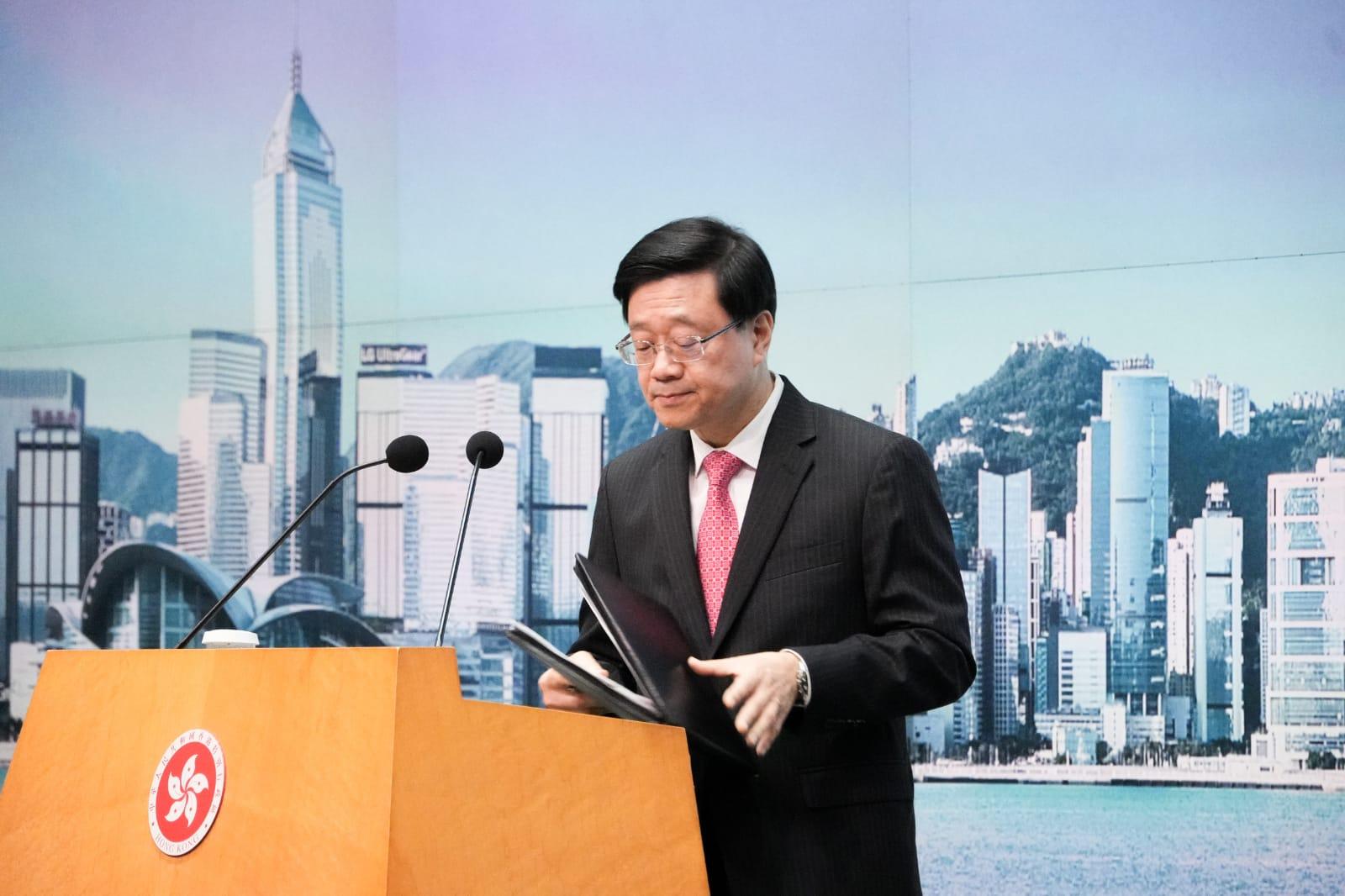 李家超稱,眼光應該愈看愈遠、愈看愈大,而非愈看愈窄,愈看愈細。