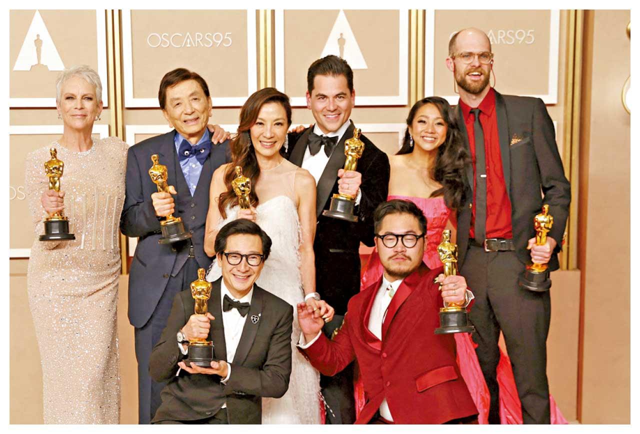 奇異女俠玩救宇宙