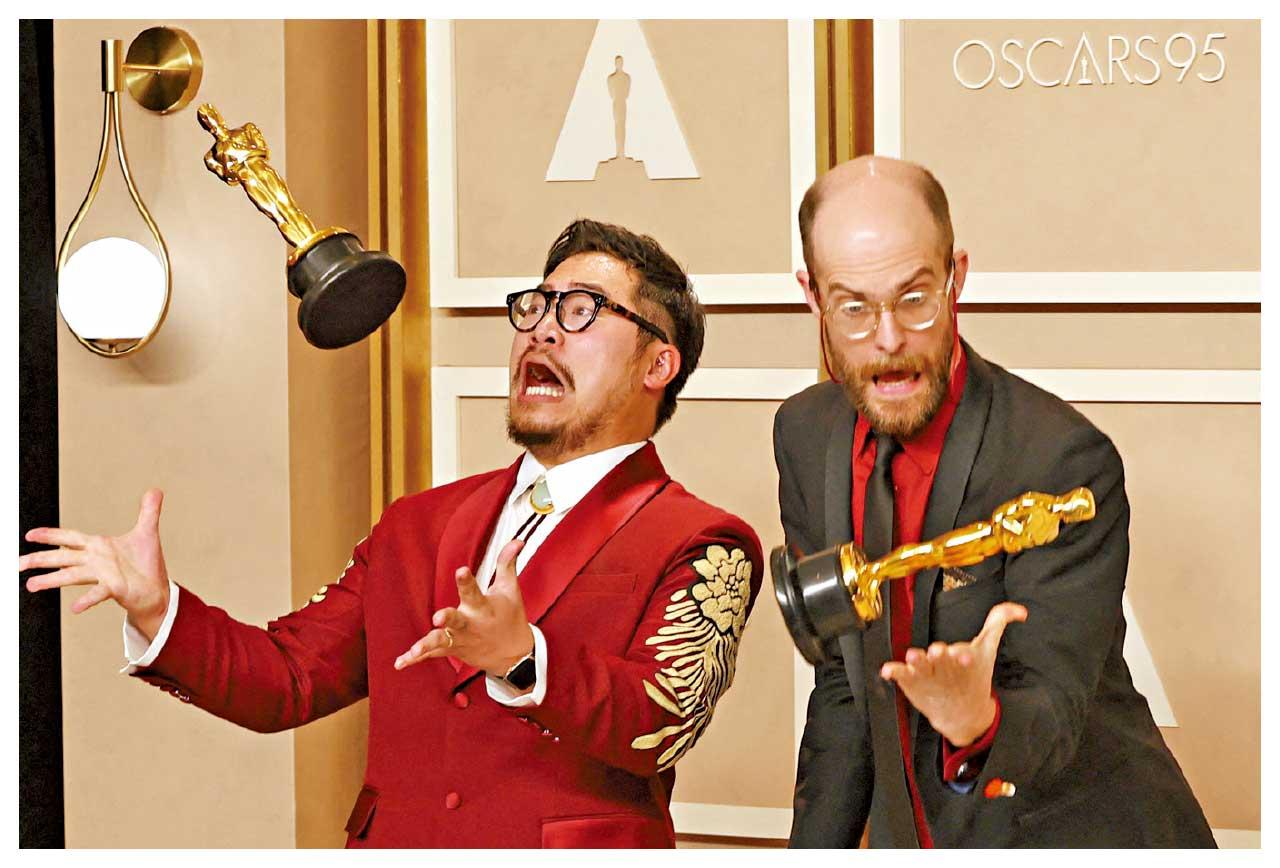 奇異女俠玩救宇宙