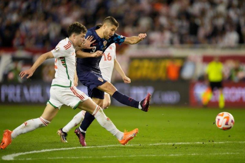 卡拉馬歷入球為克羅地亞領先