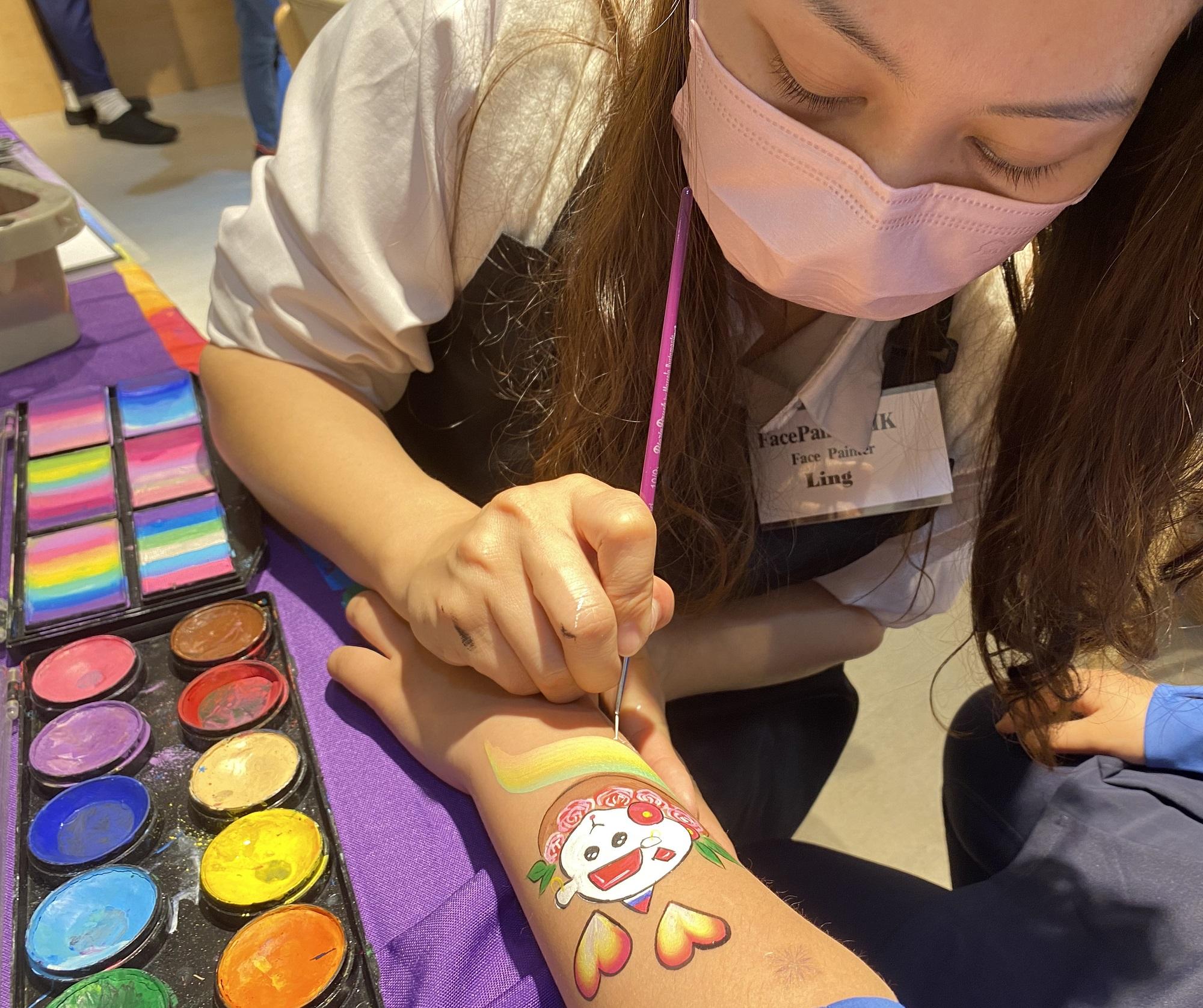 大樹先生的家更特設天竺鼠車車的Face paint。