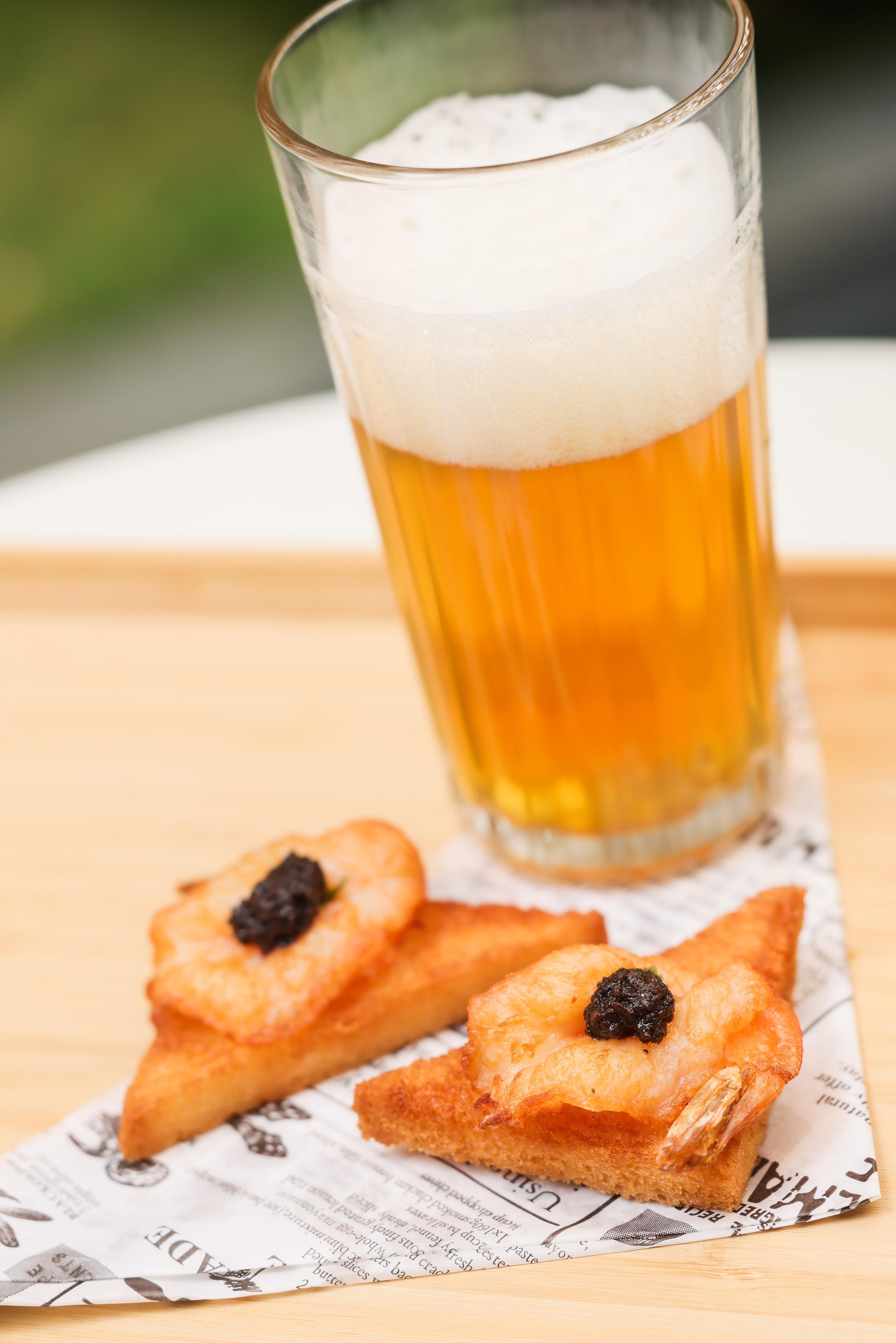 S⁺ REWARDS會員點數換領手工啤小食套餐