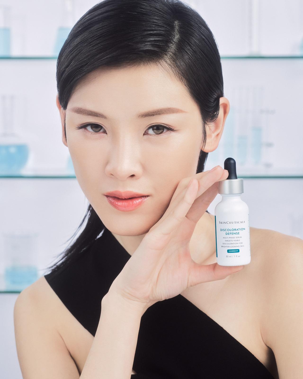 SkinCeuticals邀請實力派創作女歌手陳蕾(Panther)拍攝宣傳片和造型照。