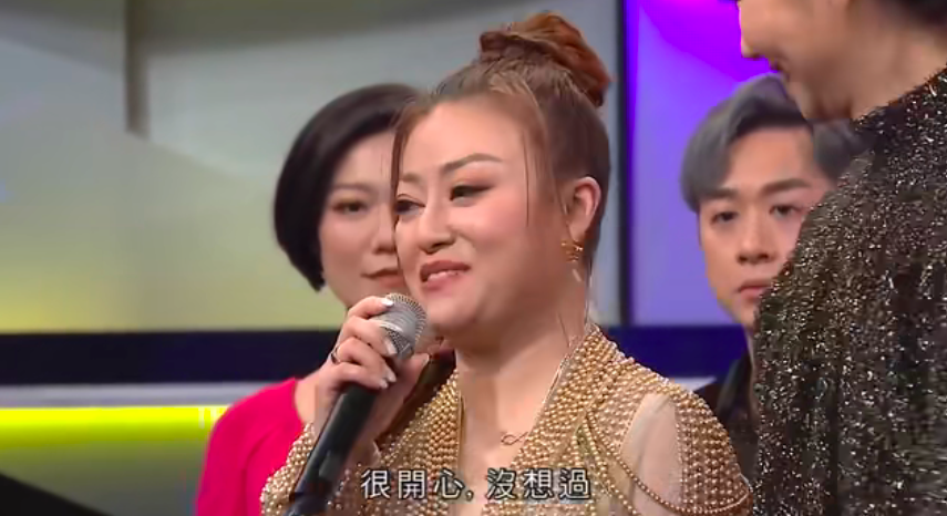 李佳以葉麗儀嘅《上海灘》出賽,並且獲得一致好評。