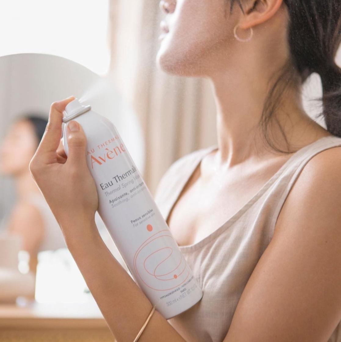 出現過敏時可以立刻使用鎮靜噴霧幫助皮膚鎮靜。