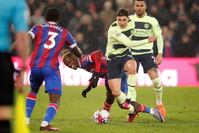 祖利安華利斯未能破關