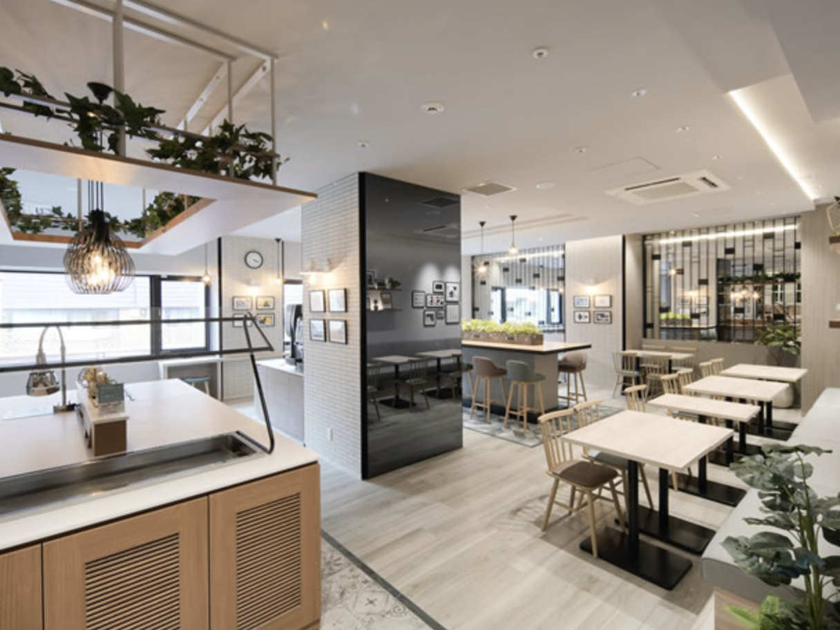 酒店行精緻簡約路線,麻雀雖少,五臟俱全。