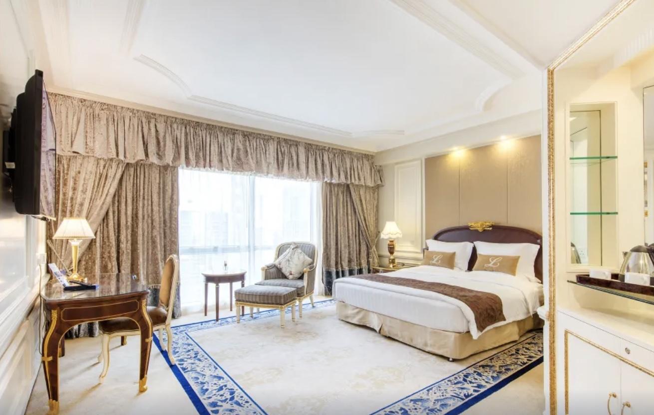 澳門新東方置地酒店