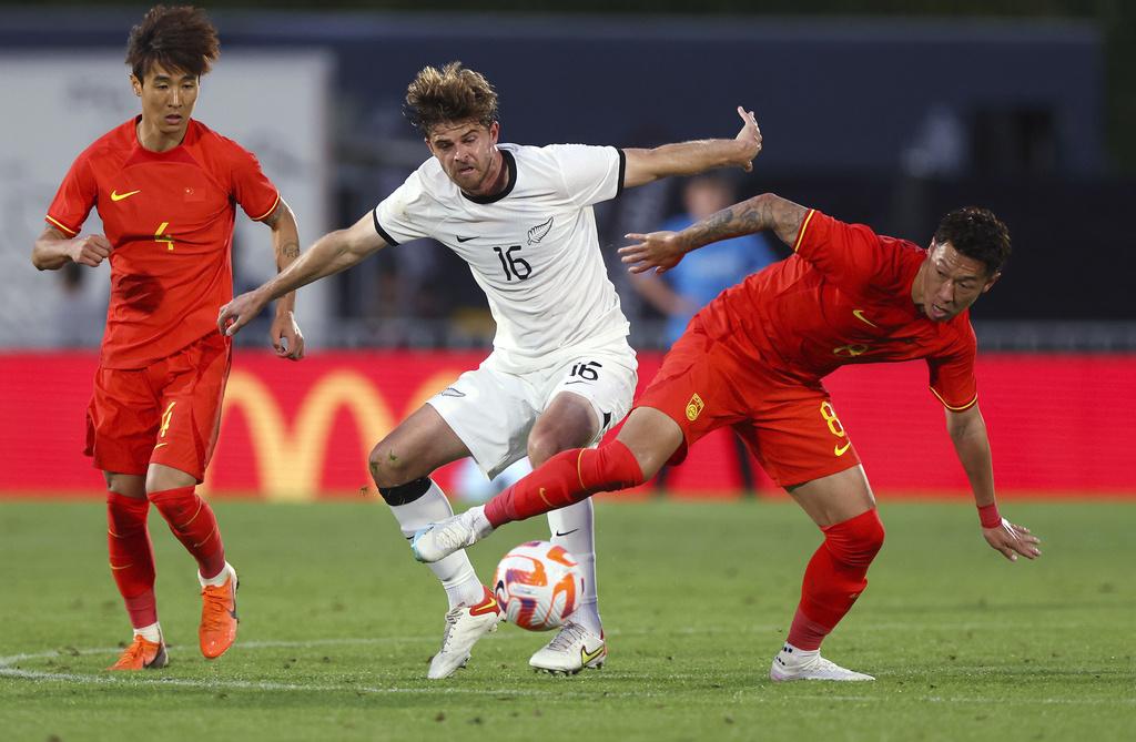 中國隊9個月來首場友賽,與新西蘭打成0:0。(美聯社)