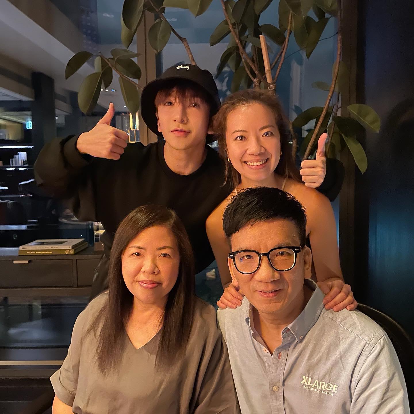 AnsonLo與家人感情要好。