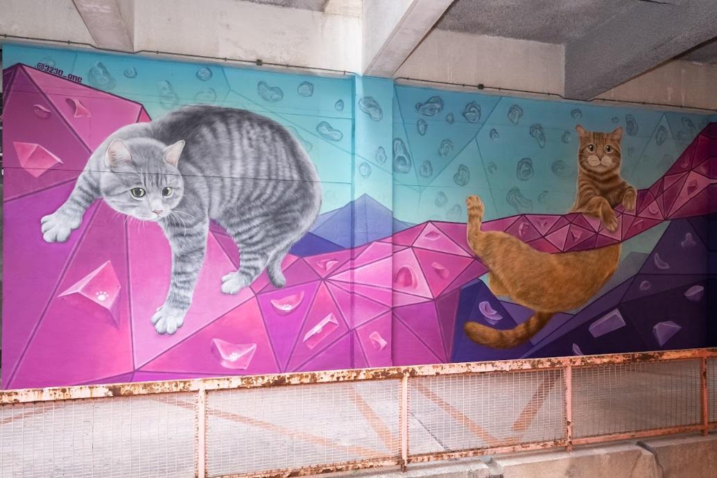 3巨貓壁畫駐守屯門山景商場