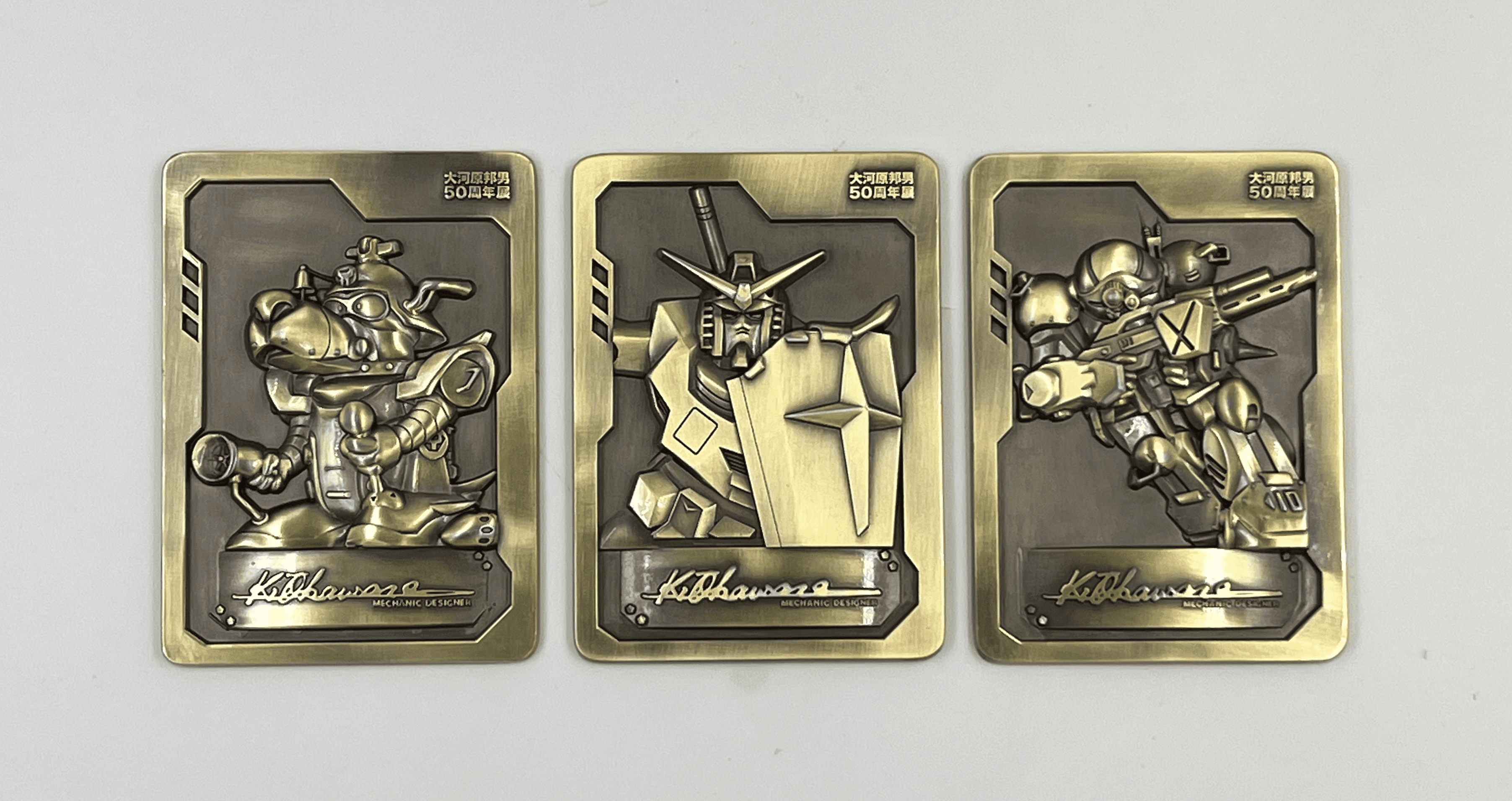 收藏版經典角色金屬浮雕紙鎮套裝