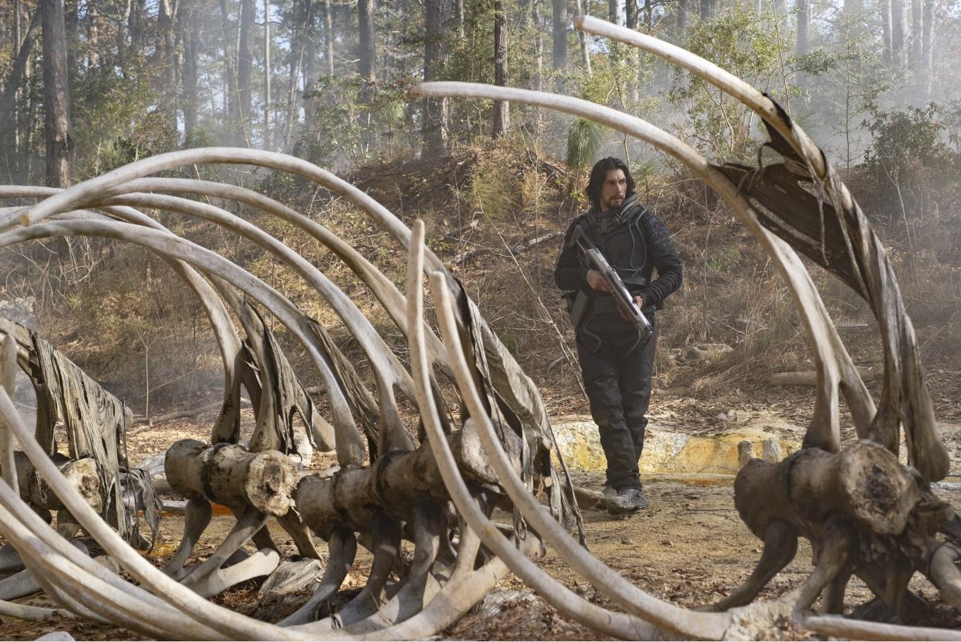 《65:絕境逃生》影評│太空空難遇上侏儸紀