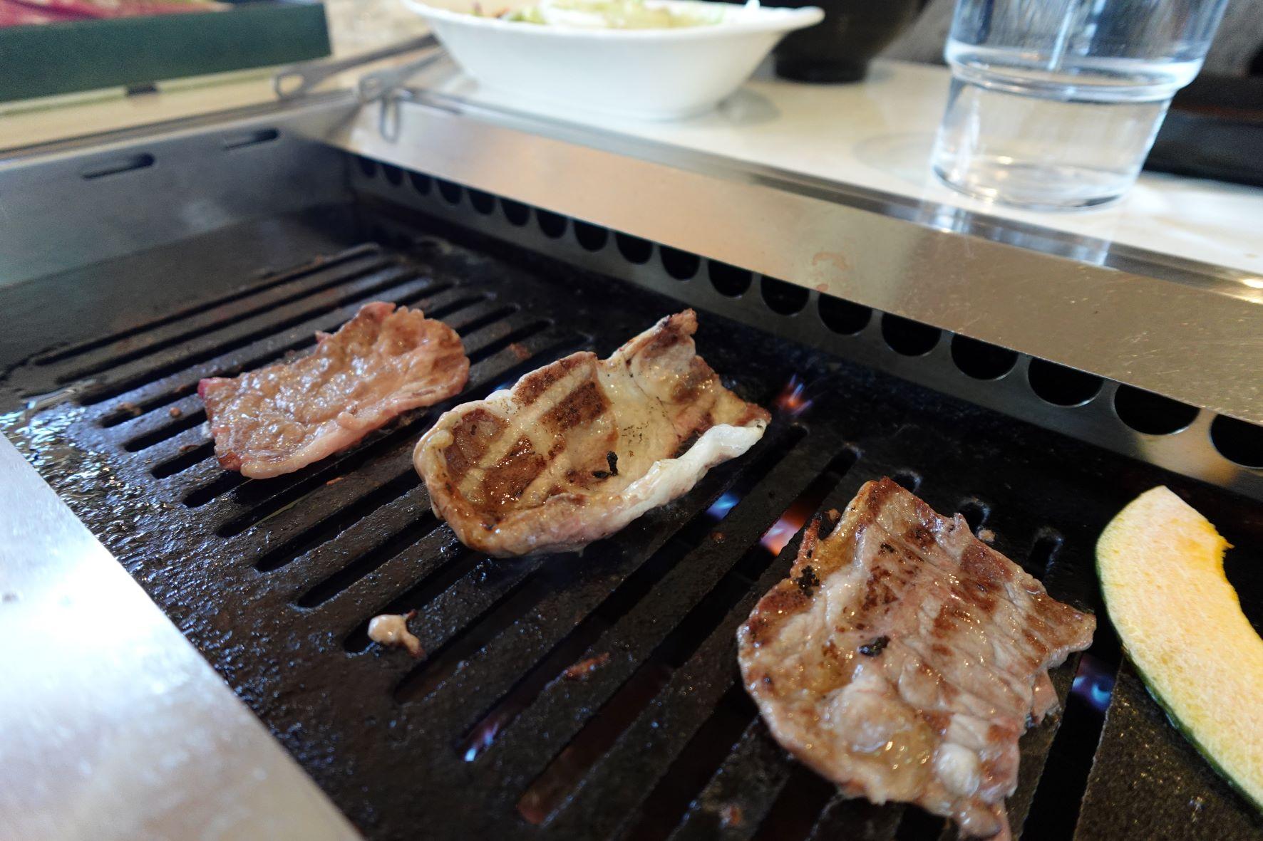 牧場餐廳的宮崎牛肥瘦適中,但吃起來依然有濃厚肉香