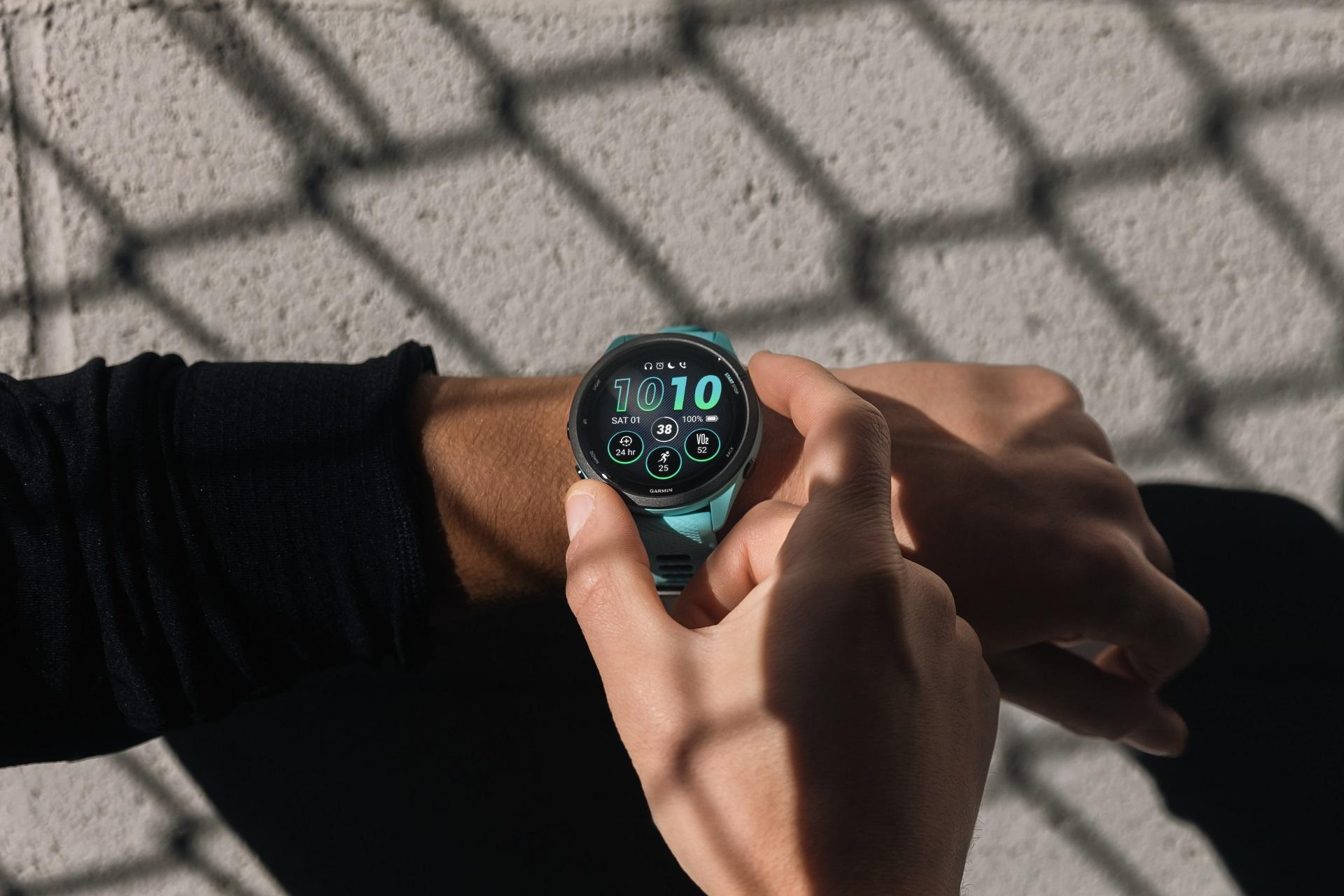 跑步神器丨20周年作 Garmin Forerunner 965 265及265S登場
