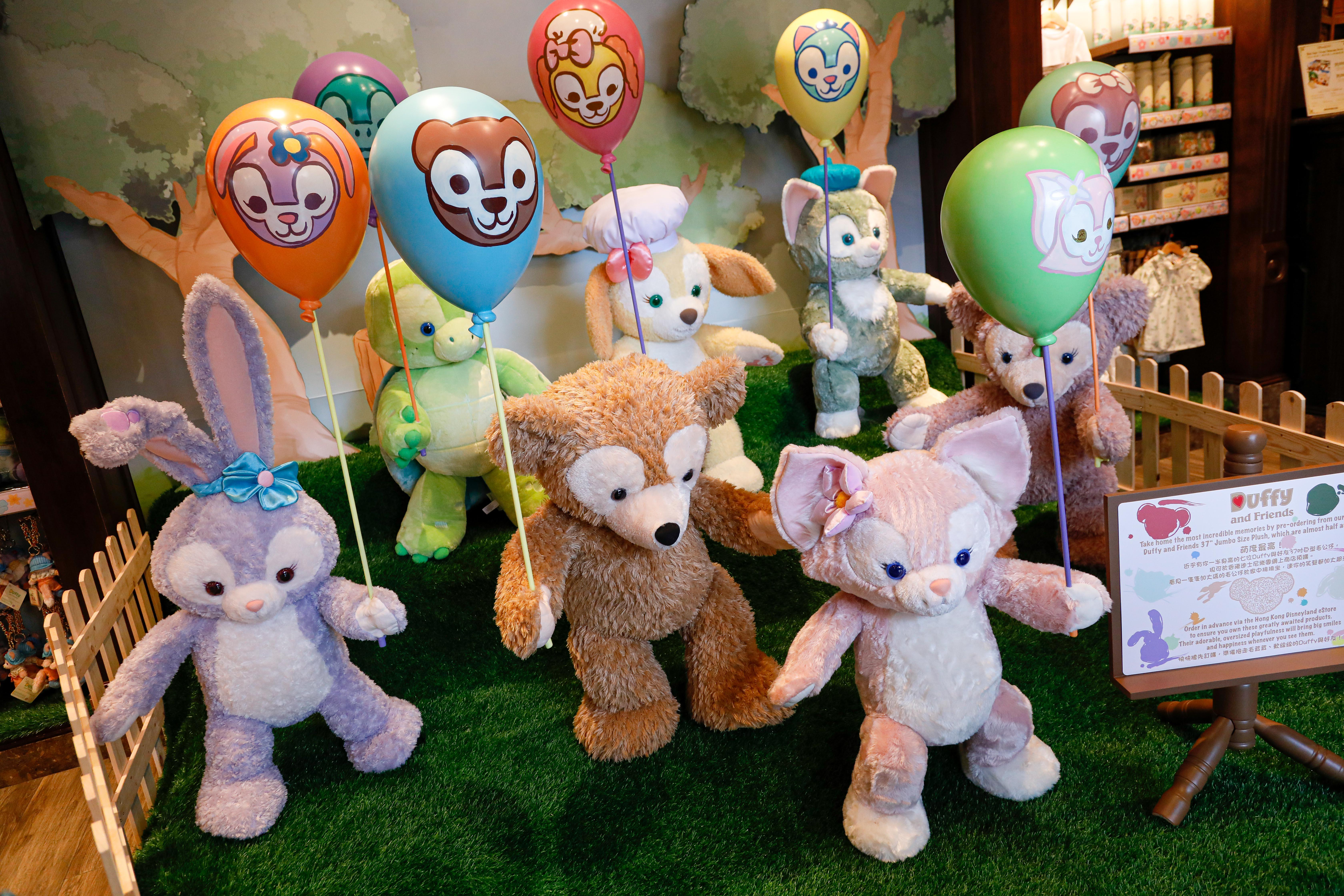 Duffy 與好友 37 寸巨型毛公仔 $2,399