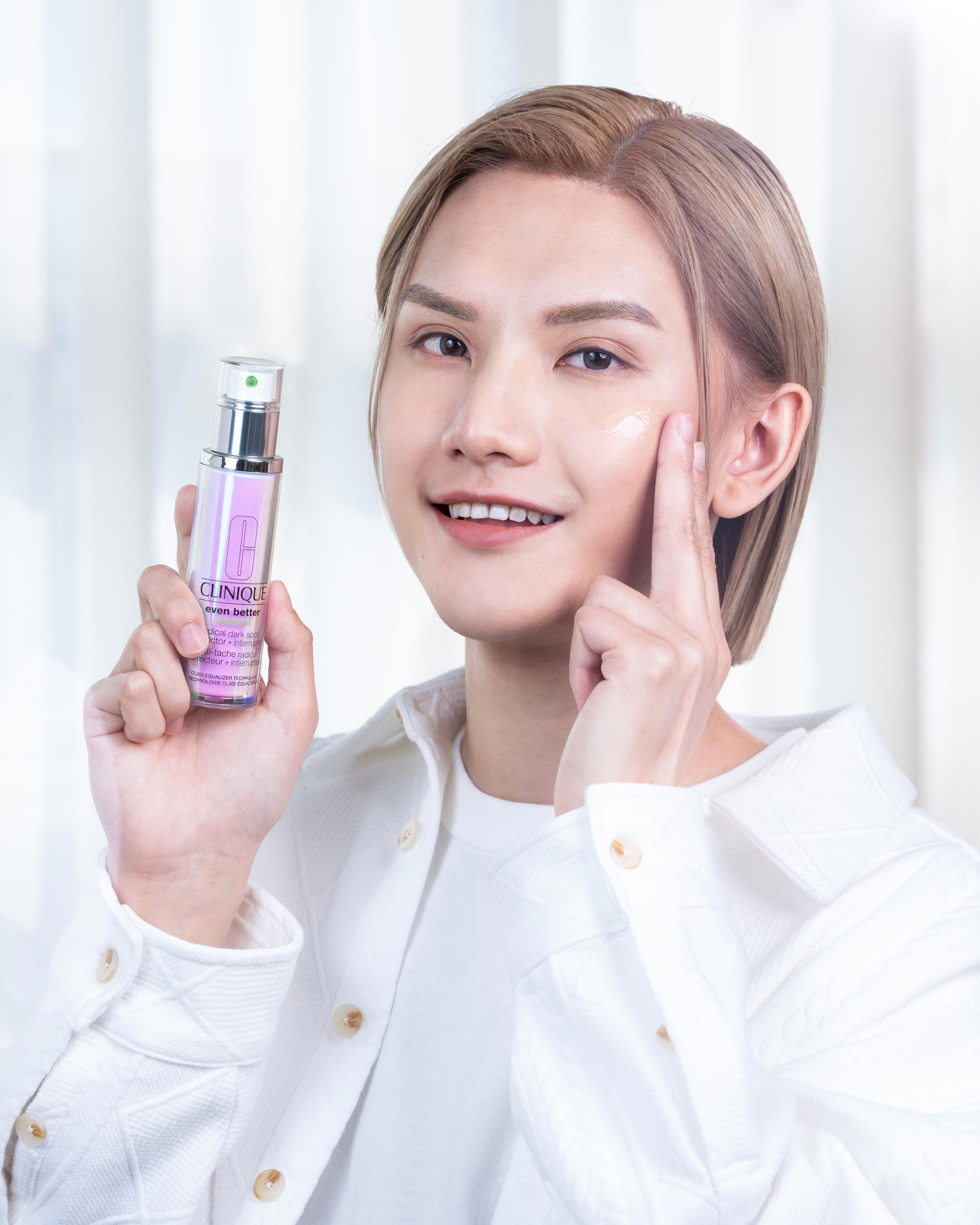 2023美白產品推介|CLINIQUE 勻淨科研亮白淡斑雙效精華 $520/30ml、$810/50ml、$1,290/100ml
