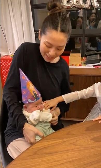 細女Sucy擔任特別嘉賓。