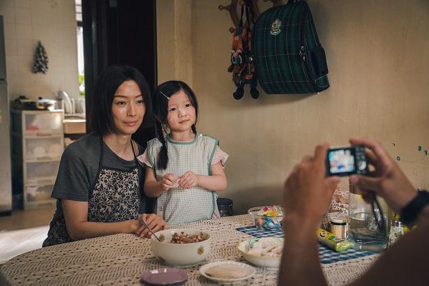 《流水落花》影評│鄭秀文演出動人 影片主題突出