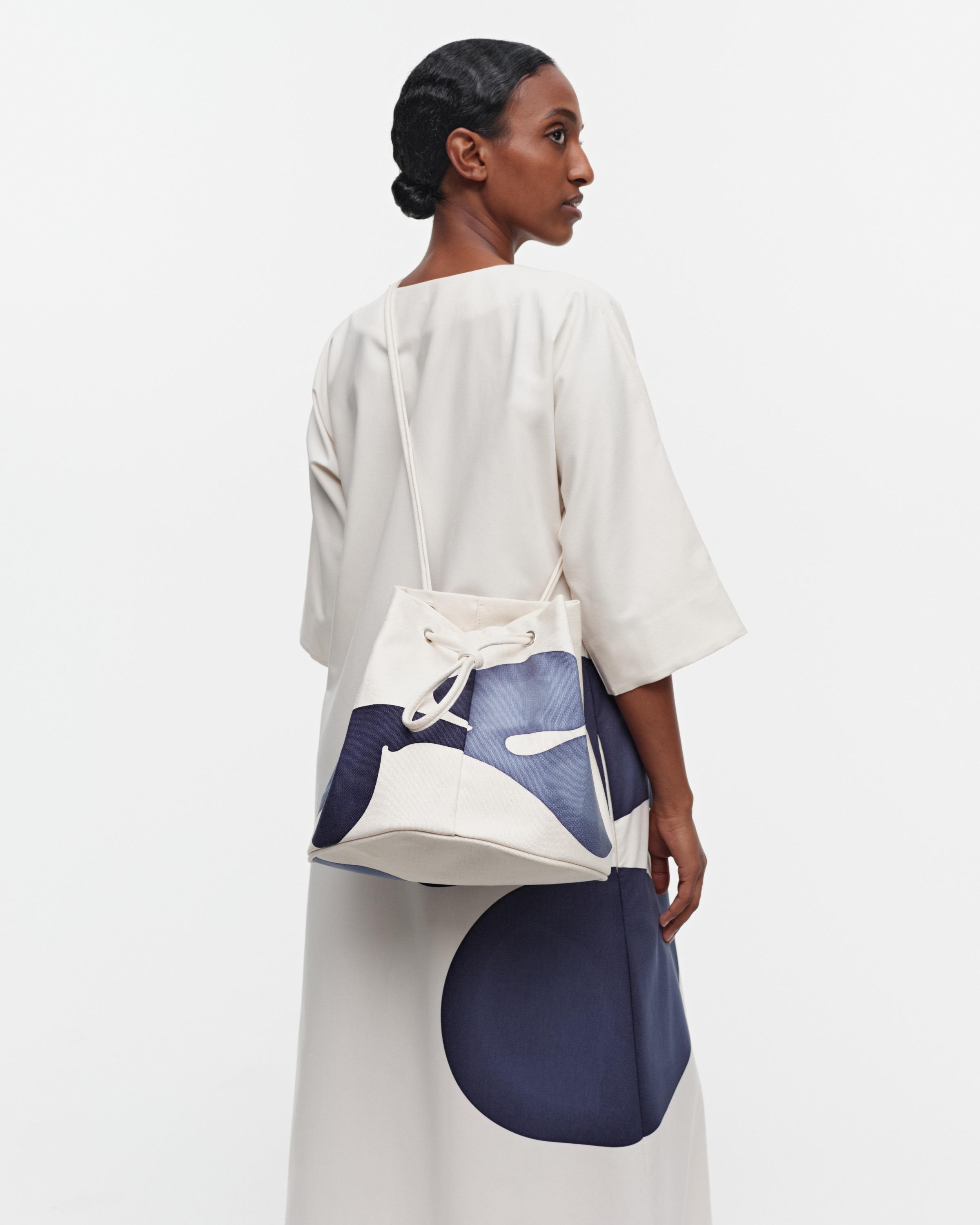 Karola Landon Metz shoulder bag $2195