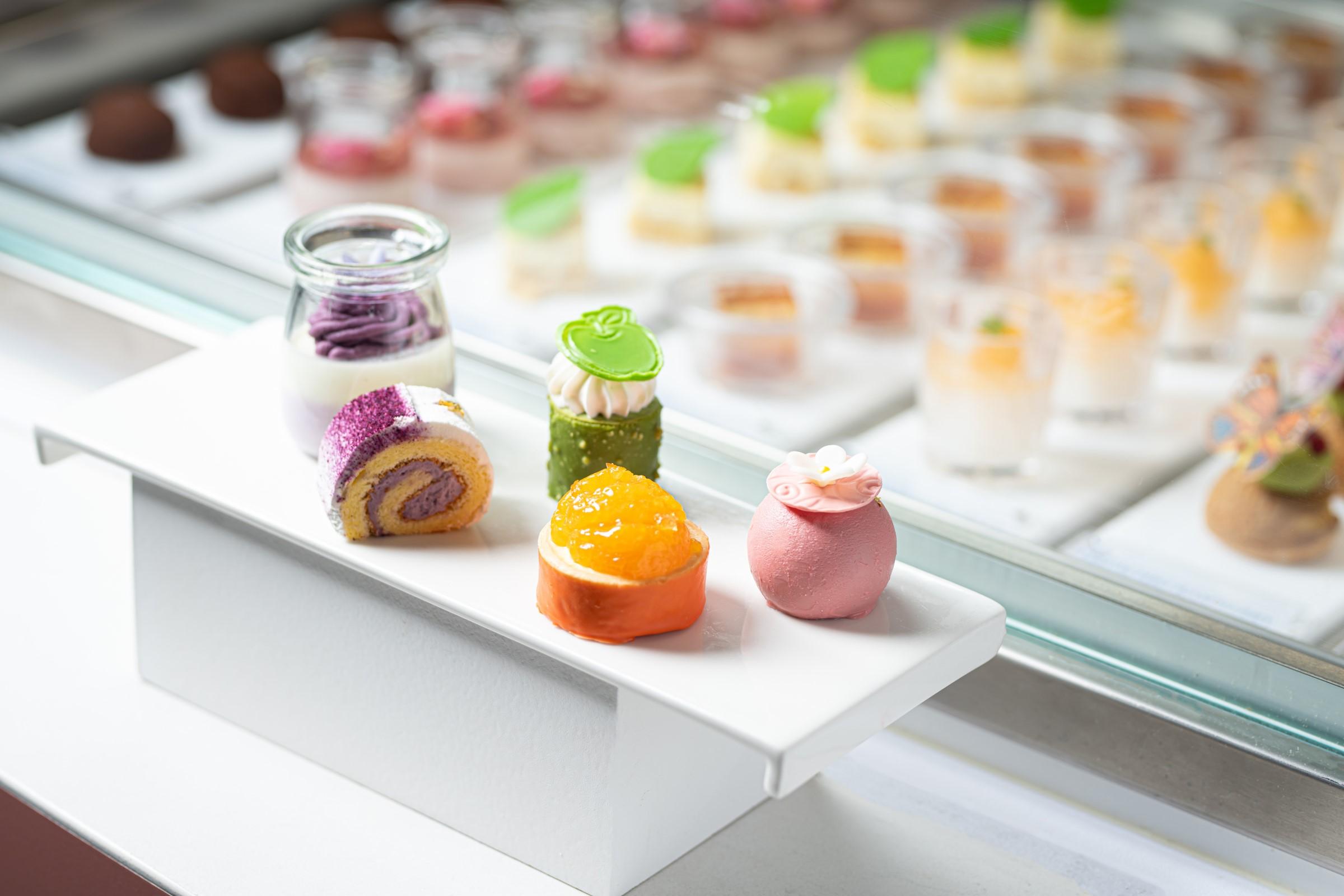 糕點總廚Roy Ma匠心創作多款賣相精緻的甜點