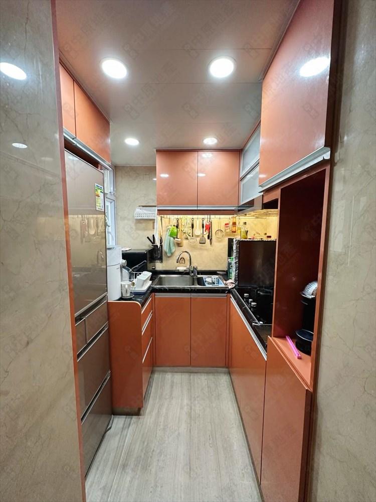 廚房配套十分新淨。(代理提供)