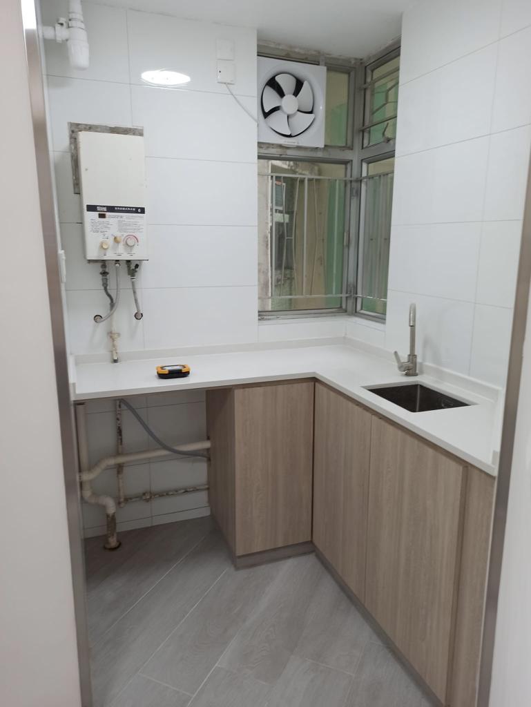 單位附有企理裝修,其中廚房配套新淨。(代理提供)