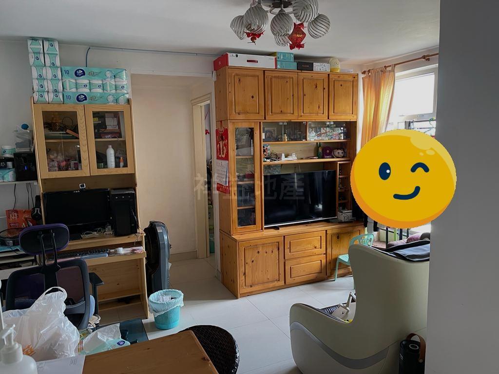 大廳間隔四正見使。(代理提供)