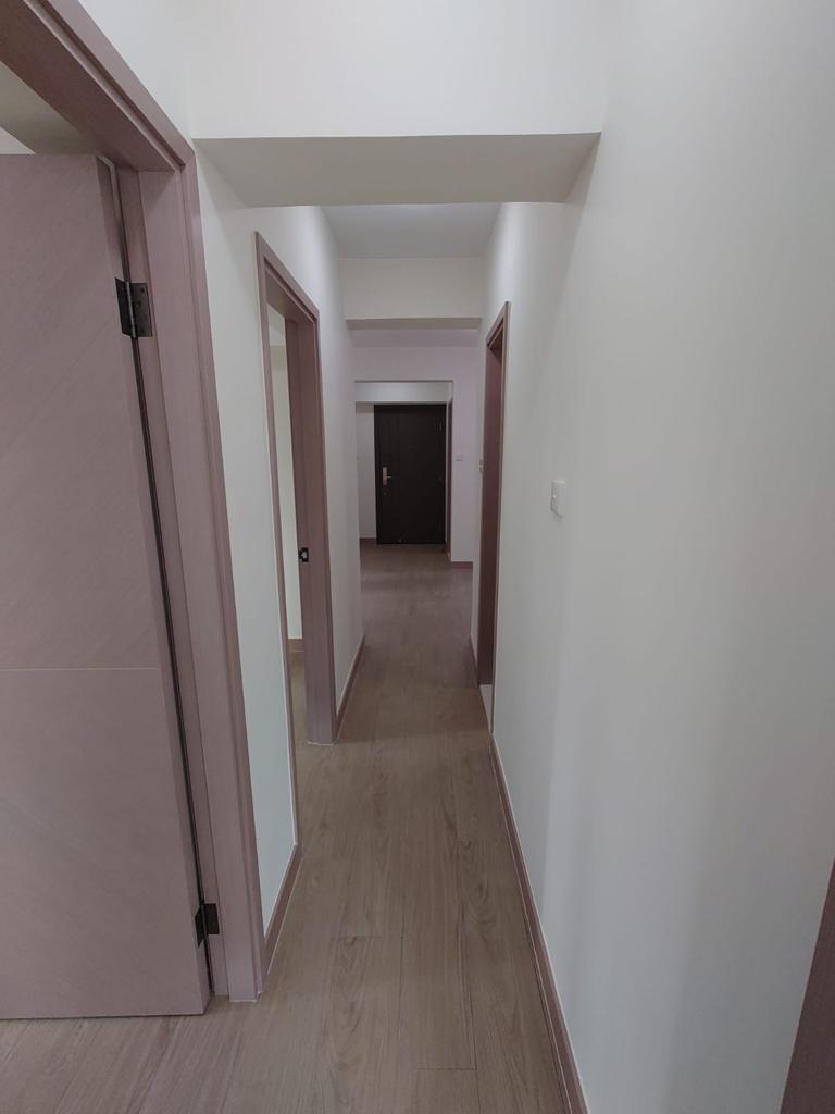 單位為三房兩廳間隔,附全新裝修。(代理提供)