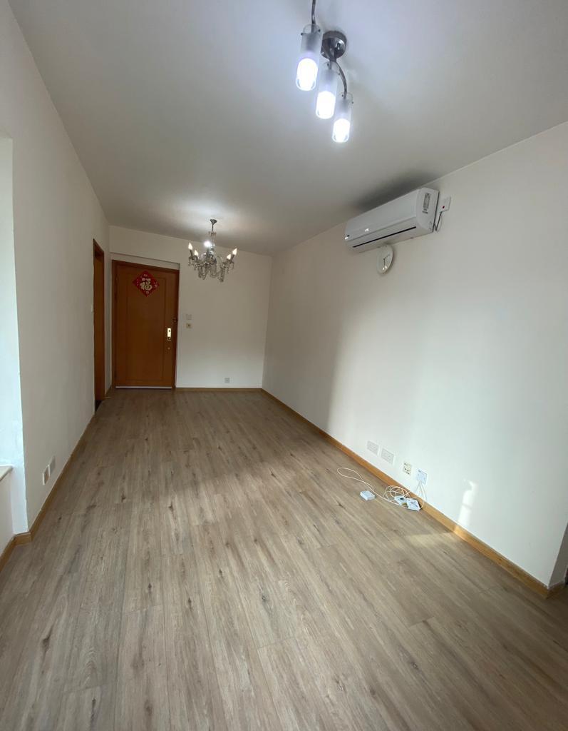 單位座向西南,屬冬暖夏涼方位,室內採光度亦高。(代理提供)