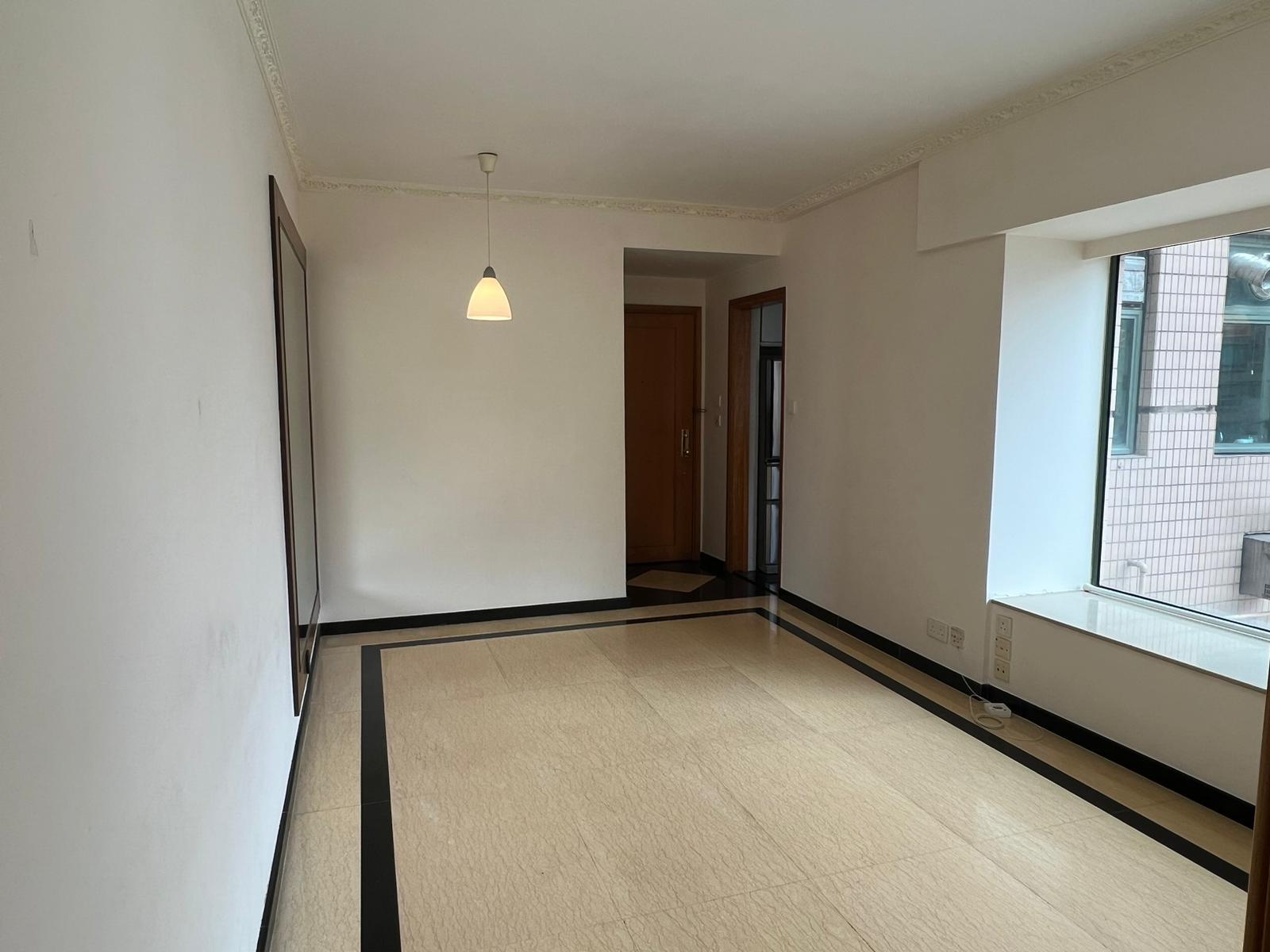 單位大廳十分寬敞,裝修亦新淨雅緻。(代理提供)