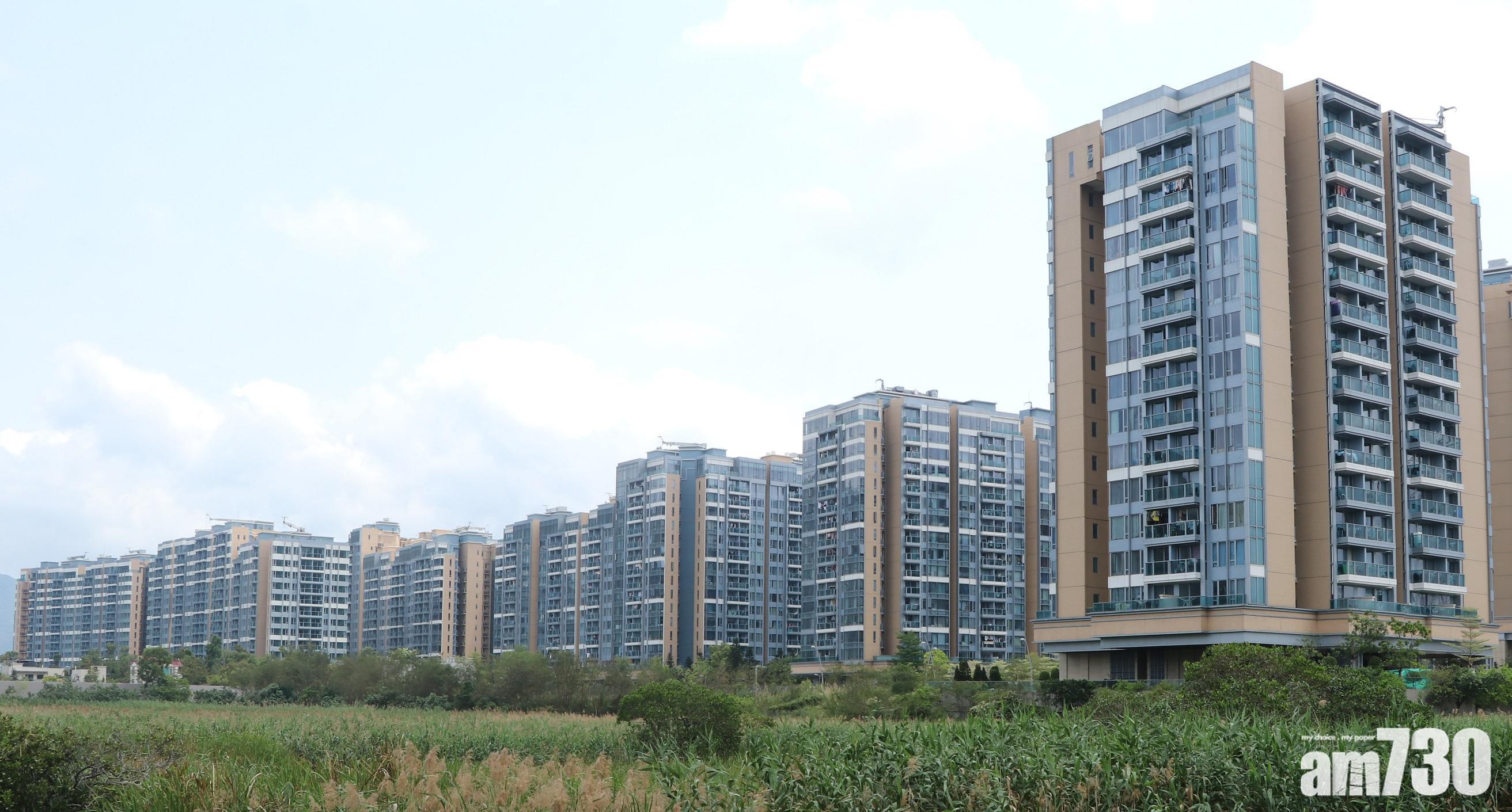 元朗Park YOHO低層套三房單位,最新以820萬元易手,成交價較日前同類低價成交848萬元,再平28萬元或3.3%,續創屋苑套三房戶今年新低。