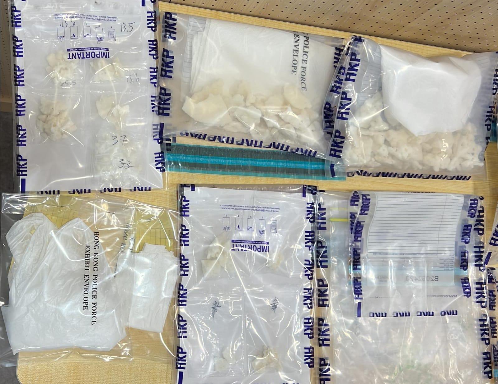 警方檢市值96萬元霹靂可卡因。(警方提供)