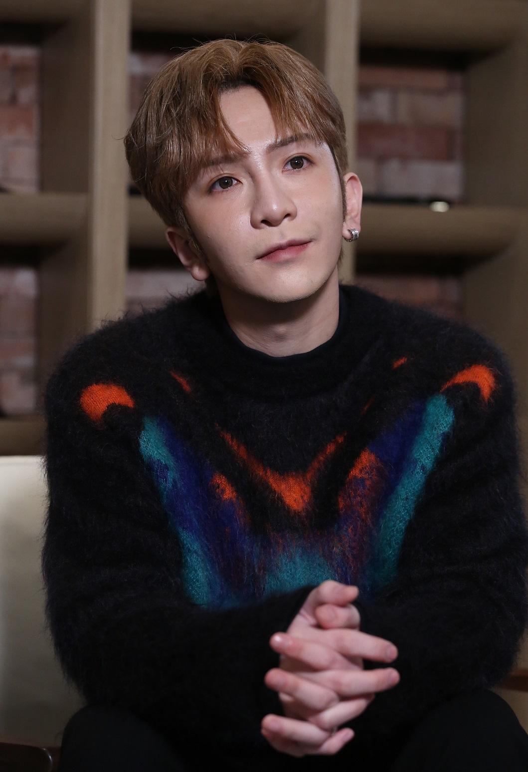 Anson Lo推出跳唱快歌《Money》,接受傳媒訪問。(董立華攝)