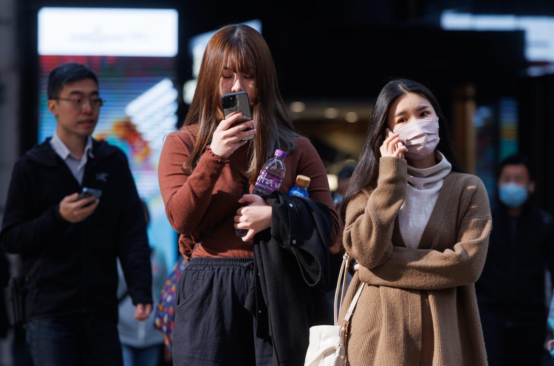 撤銷口罩令|梁子超:初期或有流感爆發 建議市民在擠迫地方戴口罩