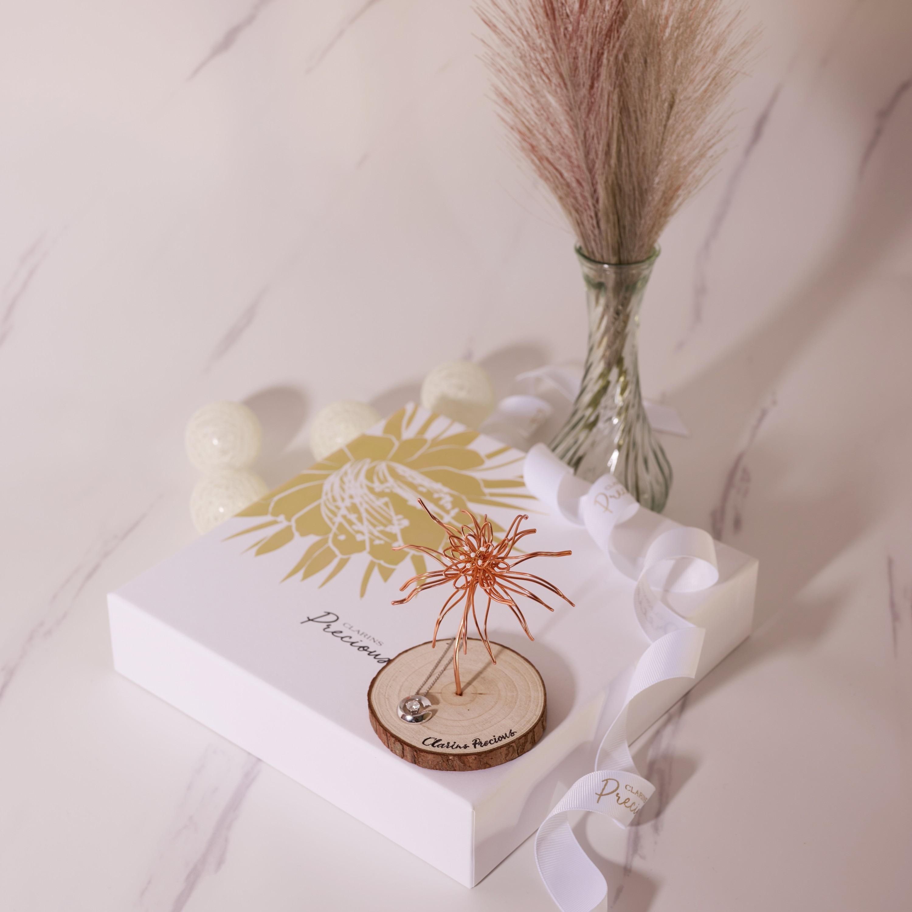 金線月神花飾品架工作坊