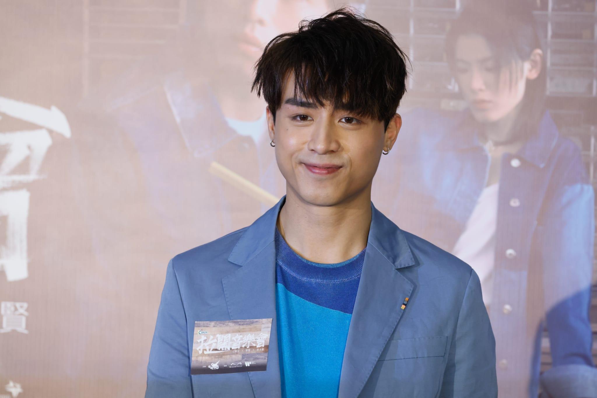 陳卓賢、江𤒹生、陳蕾現身銅鑼灣時代廣場舉行的記者會。 (蘇文傑攝)