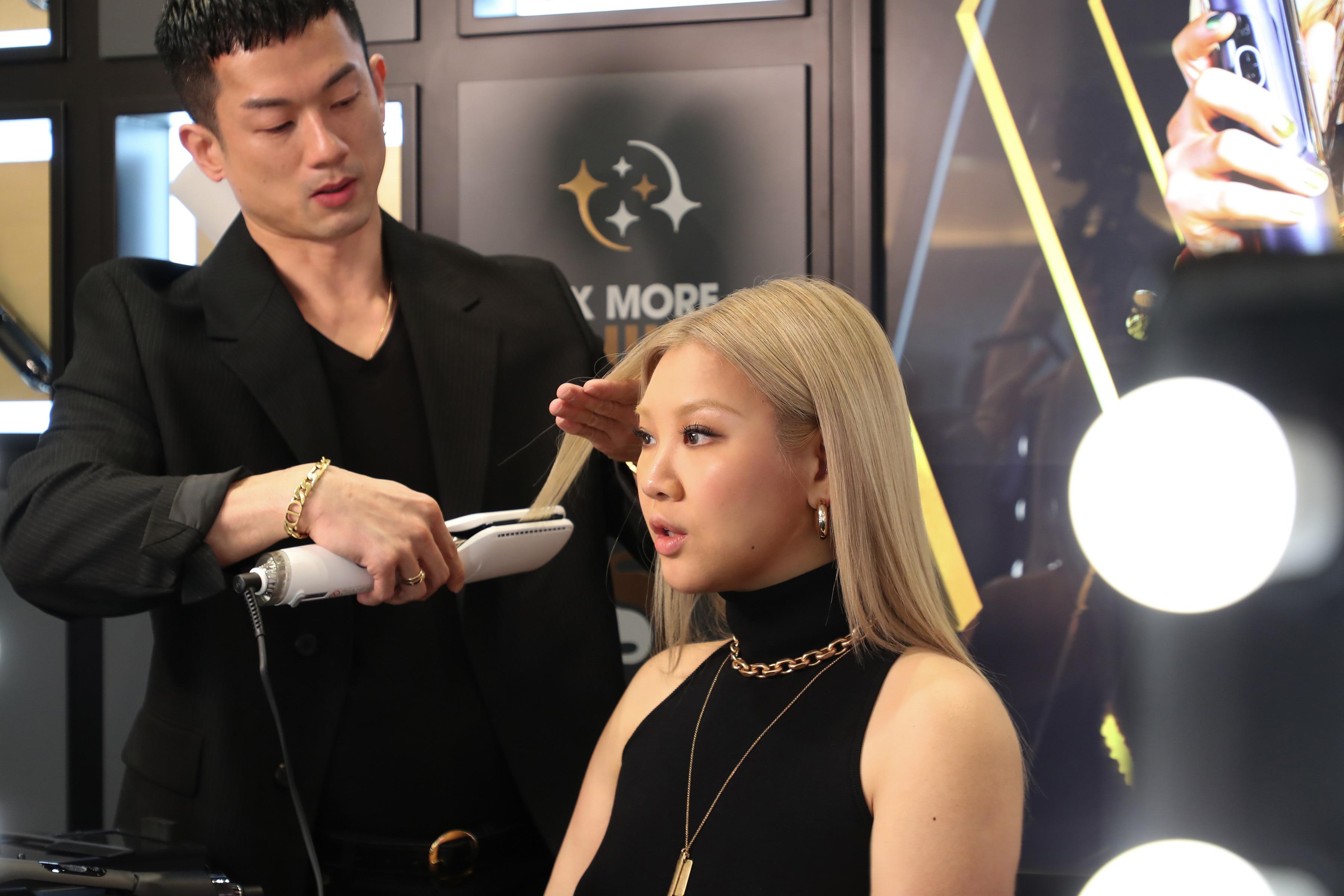 Joyce 鄭欣宜到「限定體驗店」率先體驗及分享全新DUET STYLE。