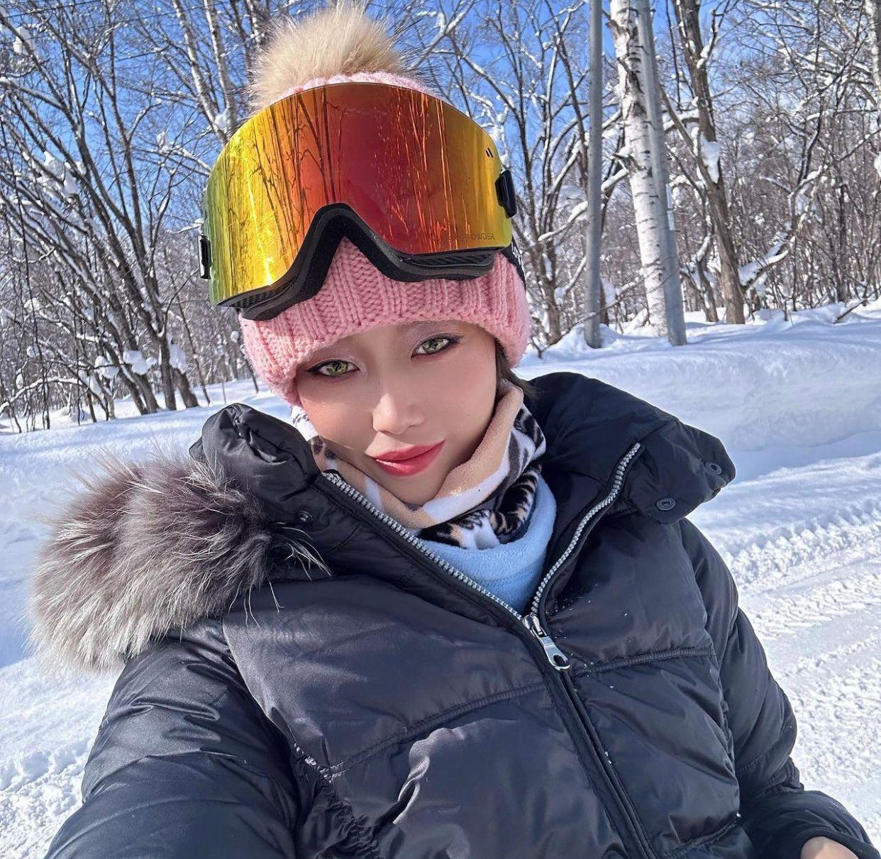 現年24歲的Jenn身在日本二世古,參加當地選美。