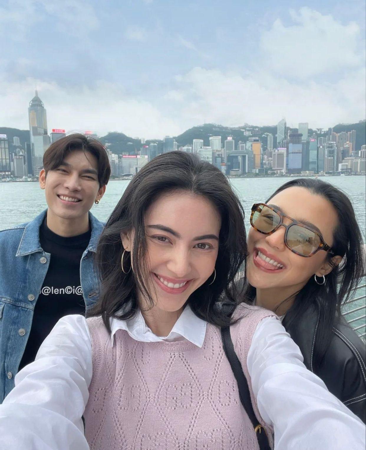 Mew孖Davika來港為當地新劇《壞愛》取景。