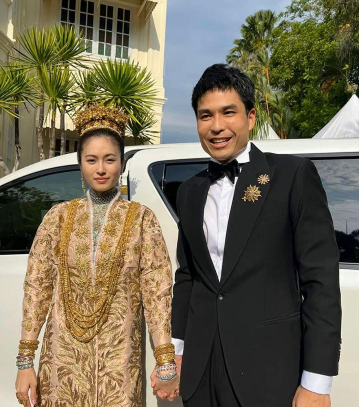 變性人Poyd辦「峇峇娘惹」傳統婚禮。