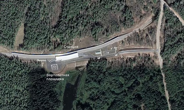 普京秘密莊園位於森林湖畔。(互聯網)