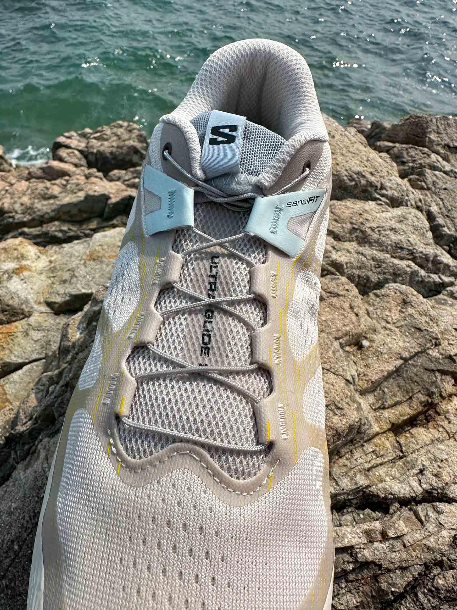 Ultra Glide 2設柔軟鞋舌