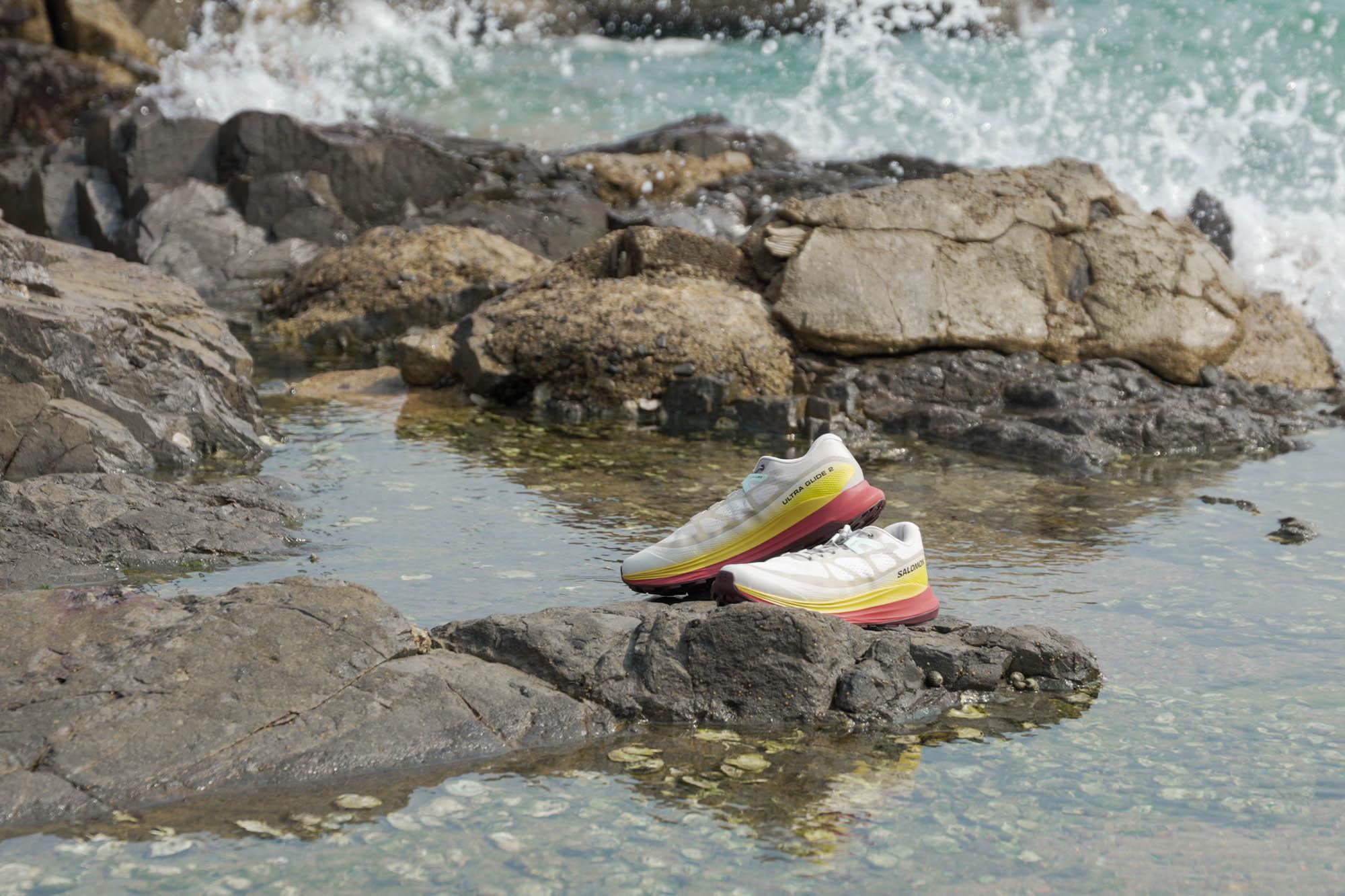 Ultra Glide 2中底彈性強,保護小腿和膝蓋