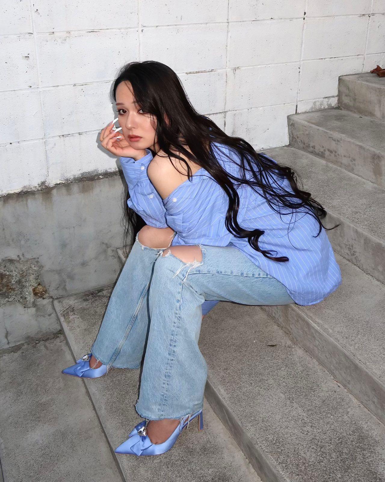 van已變性成為真女人。